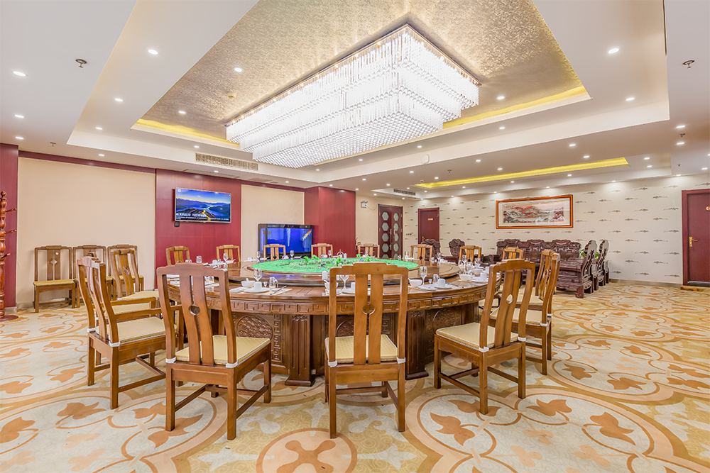 君颐润华旅馆餐饮